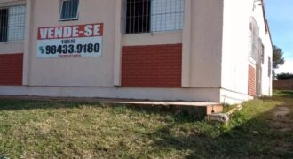 VENDE-SE CASA NO AREAL