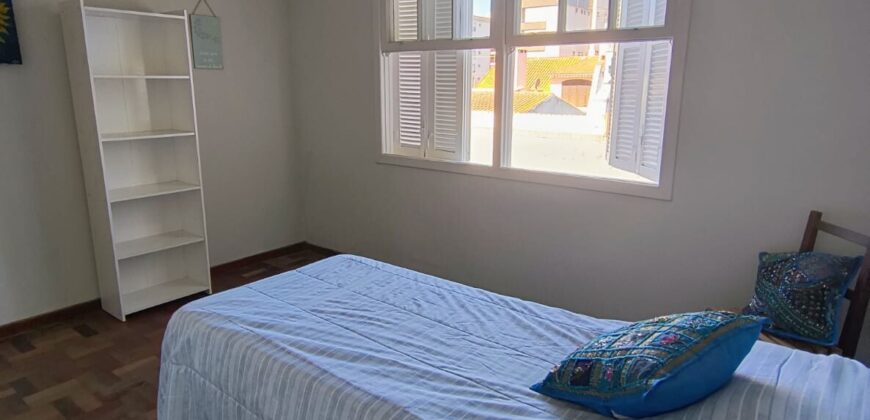 Apartamento Uma quadra da Dom Joaquim